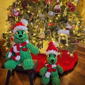 Grinch Snuggler